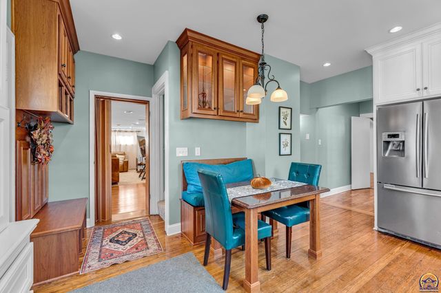 1610 SW Plass AVE, Topeka, KS 66604