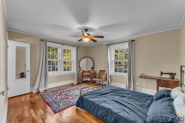 1610 SW Plass AVE, Topeka, KS 66604