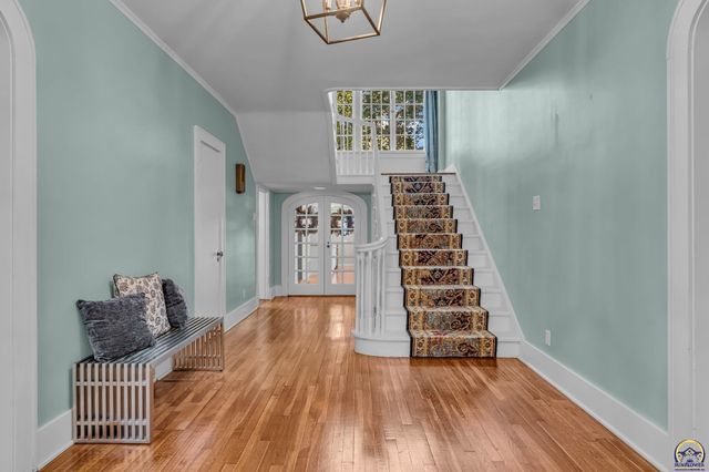 1610 SW Plass AVE, Topeka, KS 66604