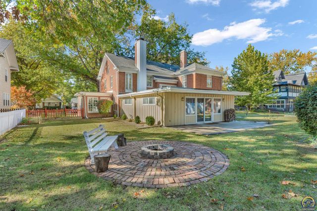 1610 SW Plass AVE, Topeka, KS 66604