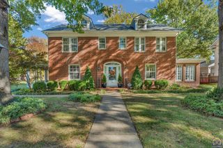 1610 SW Plass AVE, Topeka, KS 66604