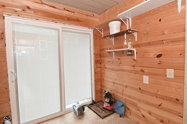 3575 N County Road 400 E, Danville, IN 46122