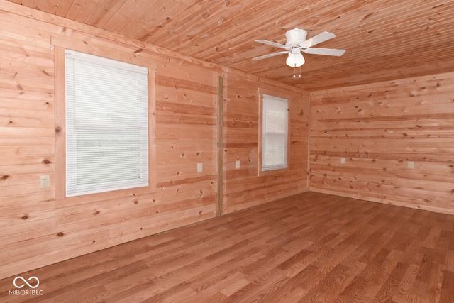 3575 N County Road 400 E, Danville, IN 46122