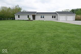 3575 N County Road 400 E, Danville, IN 46122