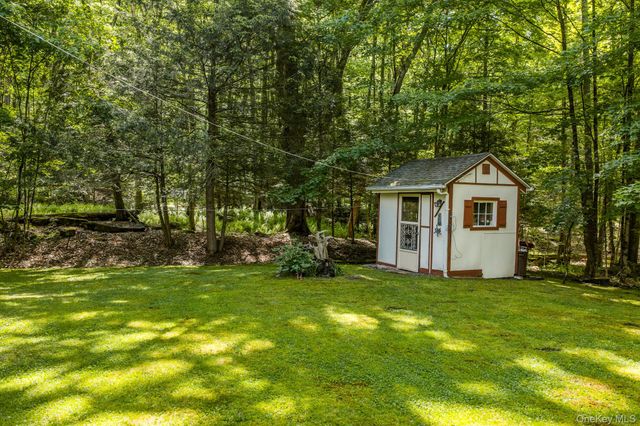 370 Starlight Road, Monticello, NY 12701