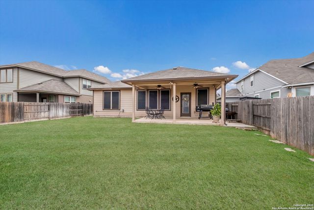 8217 Lovela Bend, San Antonio, TX 78254