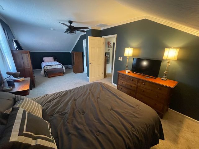 305 E Church Street, Ozark, MO 65721