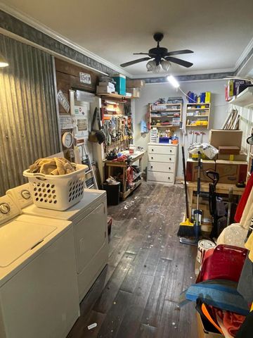 305 E Church Street, Ozark, MO 65721