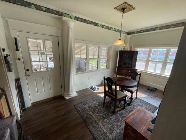 305 E Church Street, Ozark, MO 65721