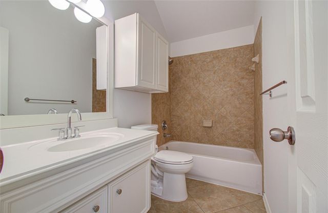 28203 Fantail Drive, Katy, TX 77494