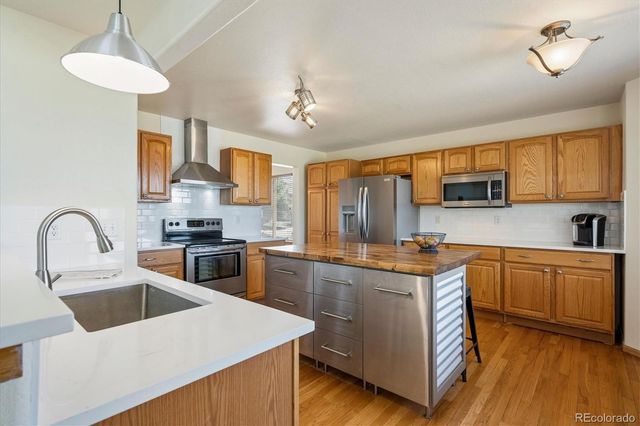 8419 Dove Ridge Way, Parker, CO 80134