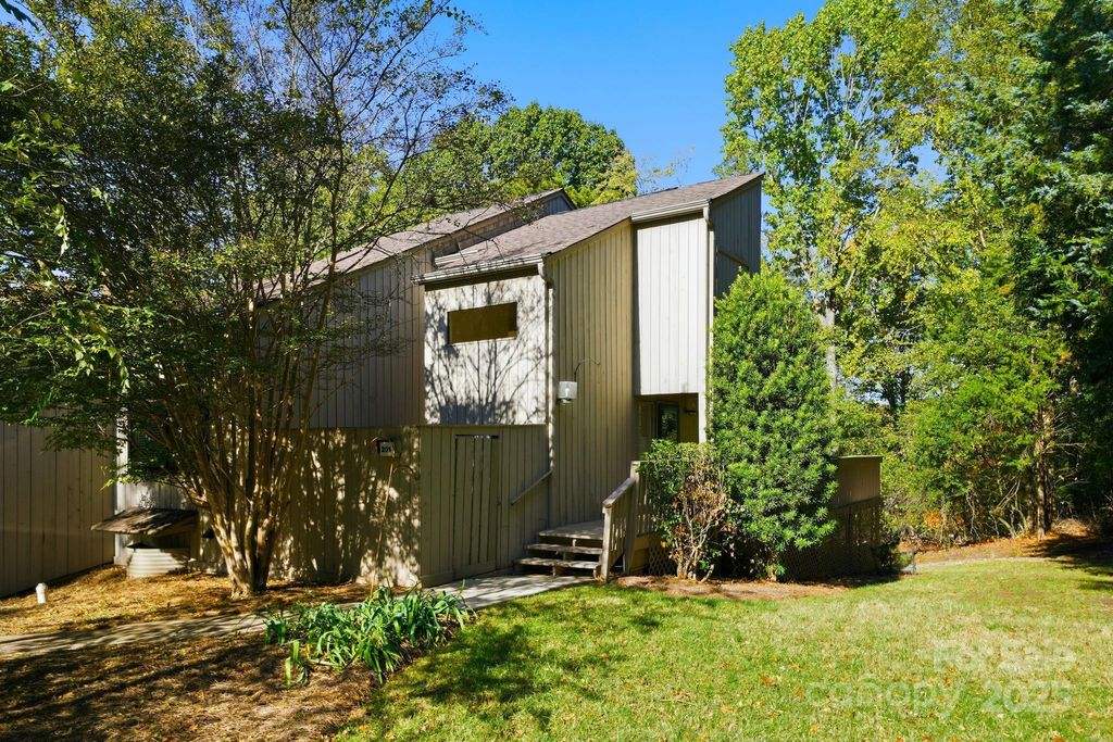 201 Riverview Terrace, Lake Wylie, SC 29710