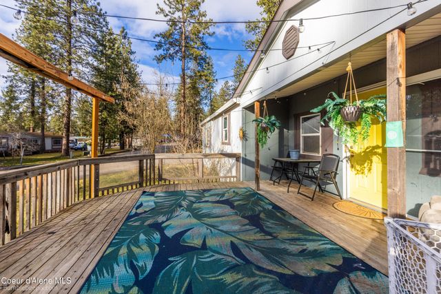 116 N Woolsey CT, Post Falls, ID 83854