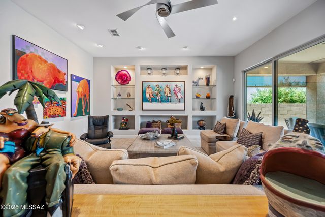 13945 N Bright Angel Trail, Marana, AZ 85658