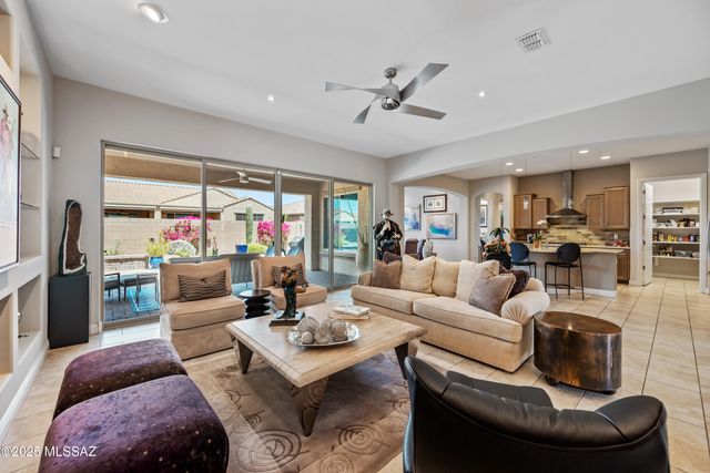 13945 N Bright Angel Trail, Marana, AZ 85658