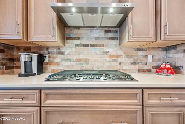 13945 N Bright Angel Trail, Marana, AZ 85658