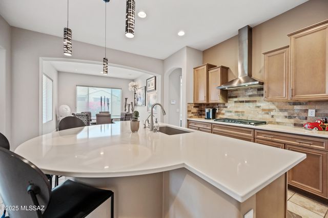 13945 N Bright Angel Trail, Marana, AZ 85658