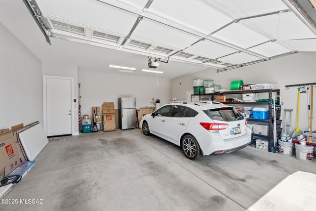 13945 N Bright Angel Trail, Marana, AZ 85658