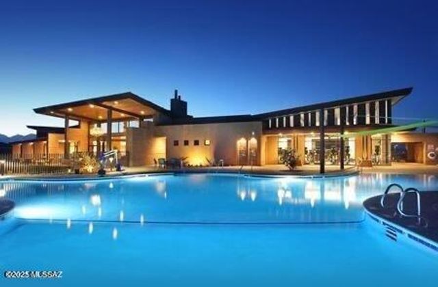 13945 N Bright Angel Trail, Marana, AZ 85658