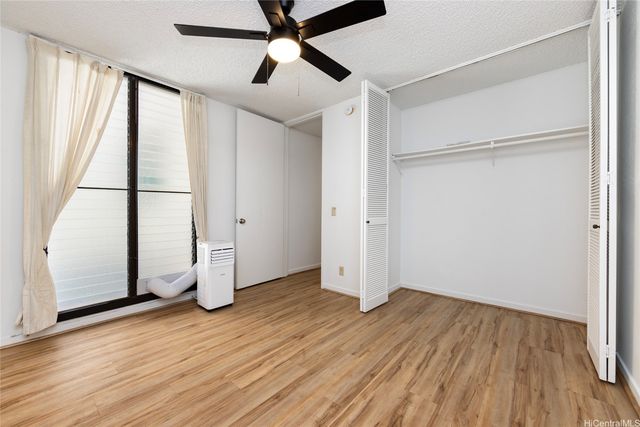 1015 Aoloa Place 210, Kailua, HI 96734