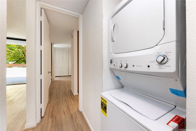 1015 Aoloa Place 210, Kailua, HI 96734