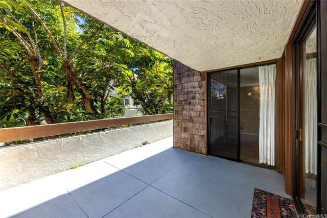 1015 Aoloa Place 210, Kailua, HI 96734