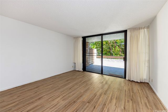 1015 Aoloa Place 210, Kailua, HI 96734