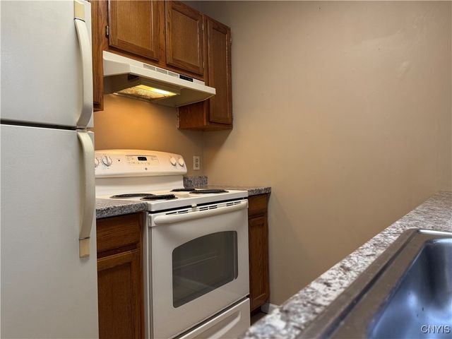 916 Mildred Avenue 914, Utica, NY 13502