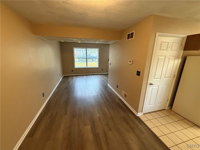 916 Mildred Avenue 914, Utica, NY 13502