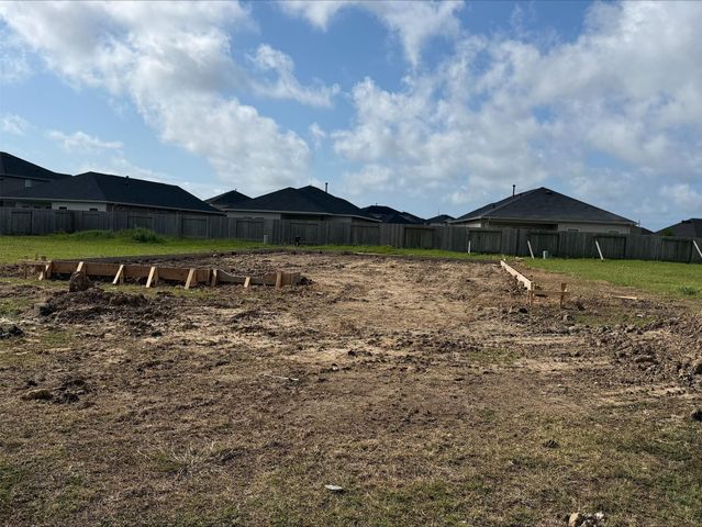 8207 Coral Drive Drive, Texas City, TX 77591