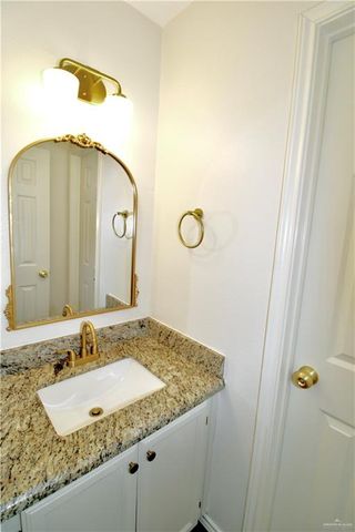 2217 Linsay Avenue, Weslaco, TX 78596