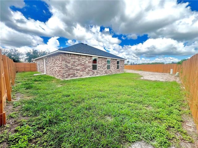 2217 Linsay Avenue, Weslaco, TX 78596