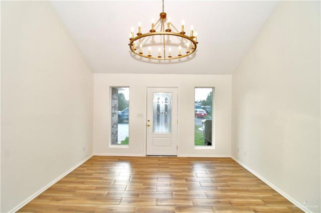 2217 Linsay Avenue, Weslaco, TX 78596