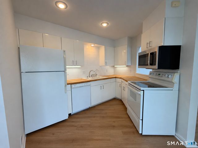90 Main Street 4, Westport, CT 06880