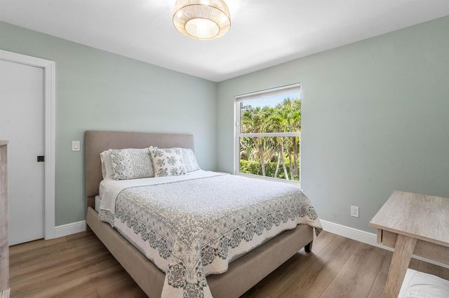 18770 SE River Ridge Road, Jupiter, FL 33469