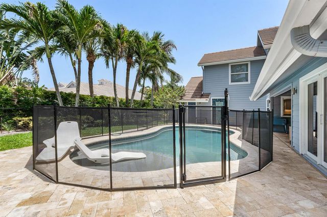 18770 SE River Ridge Road, Jupiter, FL 33469