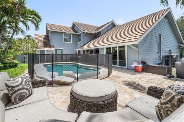 18770 SE River Ridge Road, Jupiter, FL 33469