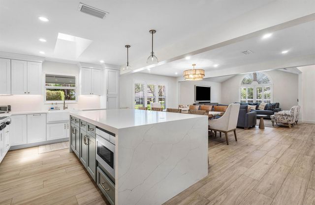 18770 SE River Ridge Road, Jupiter, FL 33469