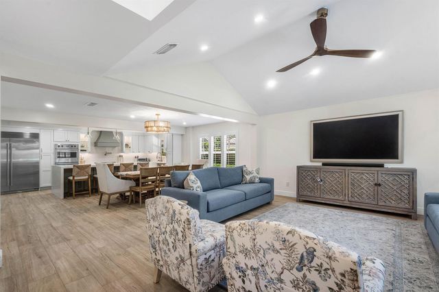 18770 SE River Ridge Road, Jupiter, FL 33469