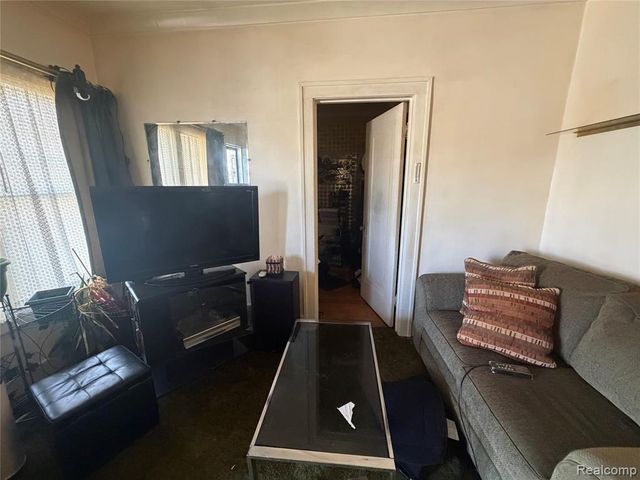 8090 Forestlawn Street, Detroit, MI 48234