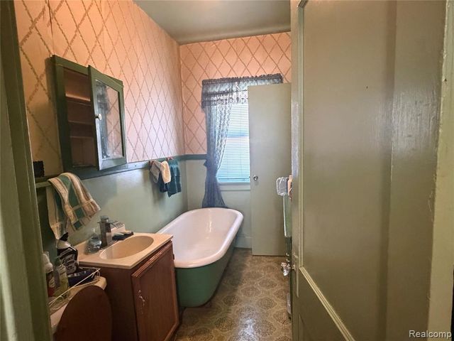 8090 Forestlawn Street, Detroit, MI 48234