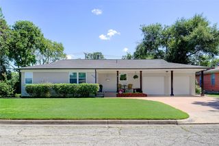 5428 Sabelle Lane, Haltom City, TX 76117