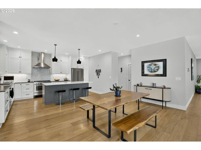 9228 Sw 50TH Ave, Portland, OR 97219