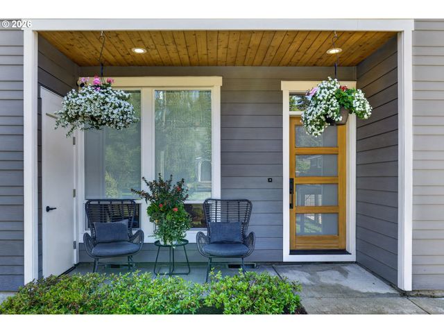 9228 Sw 50TH Ave, Portland, OR 97219