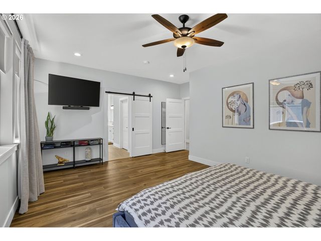 9228 Sw 50TH Ave, Portland, OR 97219