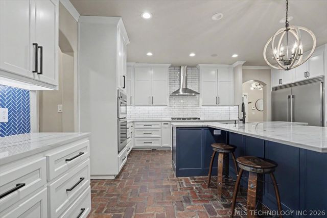 11226 S 67th East Court, Bixby, OK 74008
