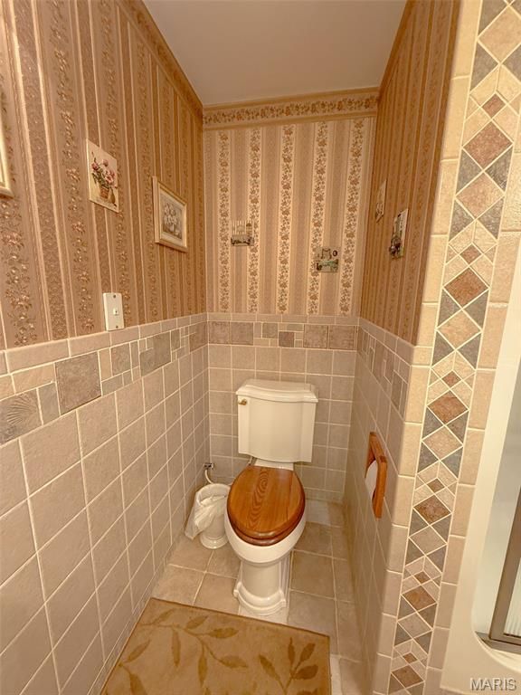 Image 44 of property listing at 25409 415th Street, Pittsfield, IL 62363