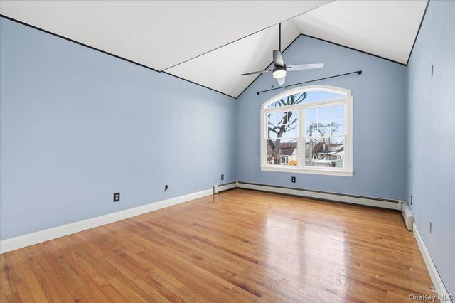 234 S Pershing Avenue, Bethpage, NY 11714