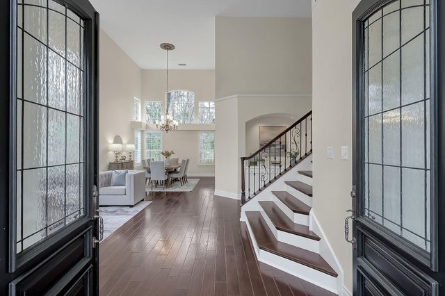 58 Candle Pine Place, The Woodlands, TX 77381