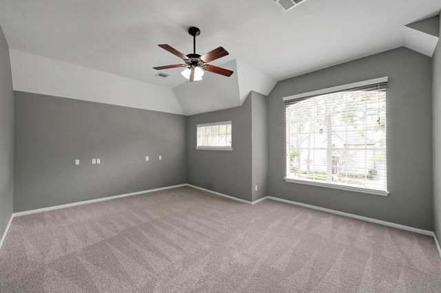 58 Candle Pine Place, The Woodlands, TX 77381